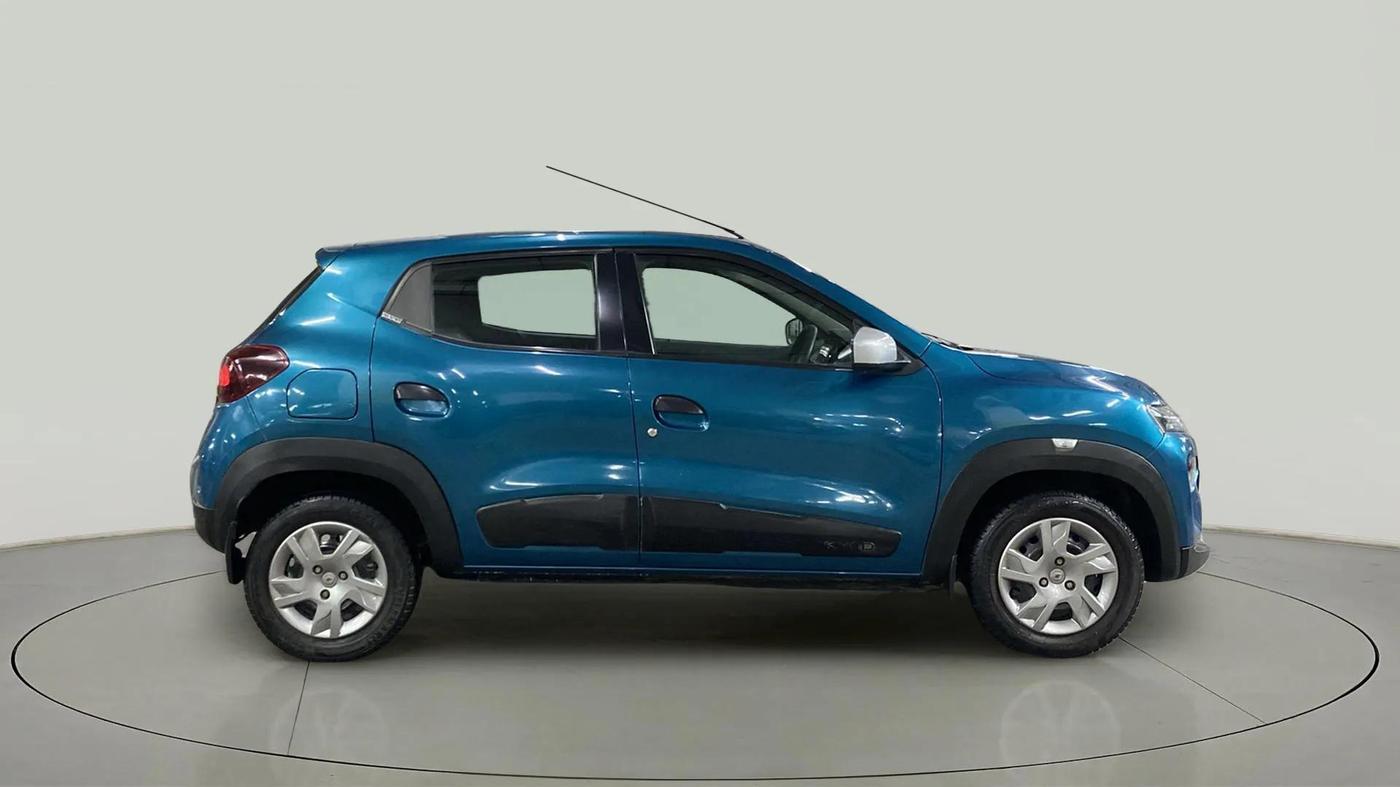 2021 Renault Kwid RXT 1.0 (O), Petrol, Manual, 22,374 km, Right Side View
