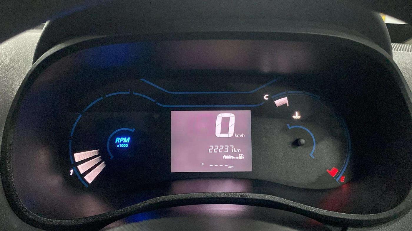 2021 Renault Kwid RXT 1.0 (O), Petrol, Manual, 22,374 km, Odometer Image