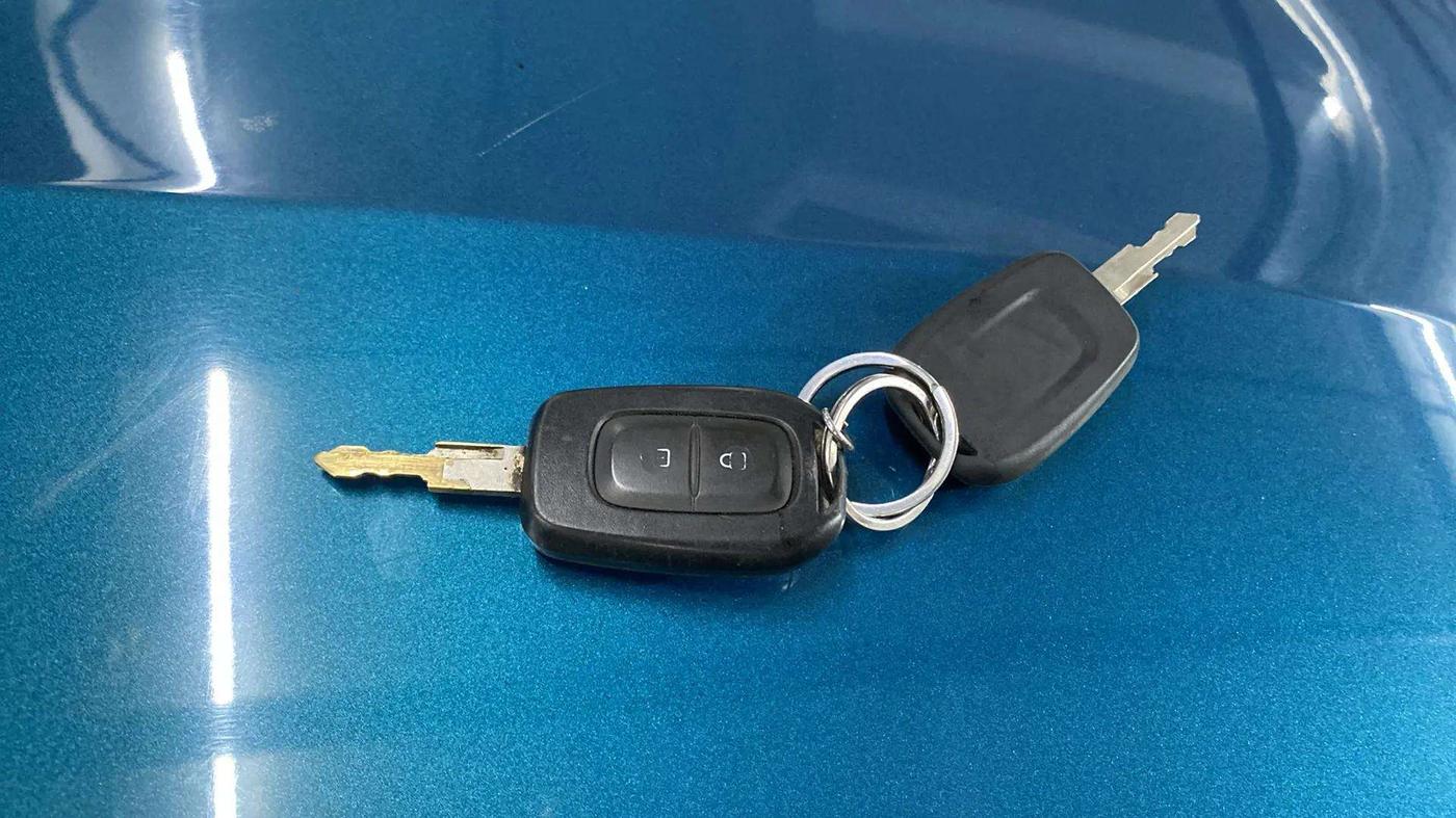 2021 Renault Kwid RXT 1.0 (O), Petrol, Manual, 22,374 km, Key Close Up