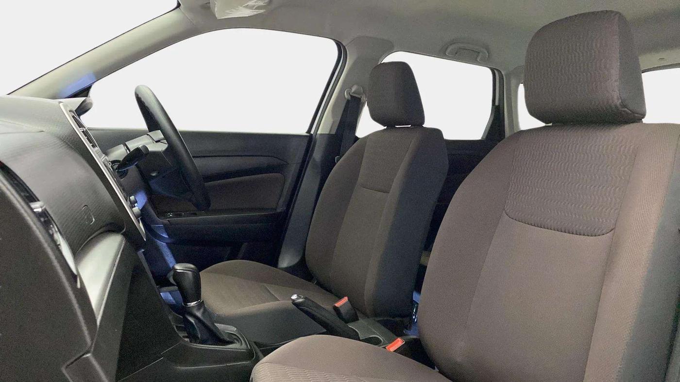 2022 Toyota URBAN CRUISER MID GRADE AT, Petrol, Automatic, 46,934 km, Right Side Front Door Cabin