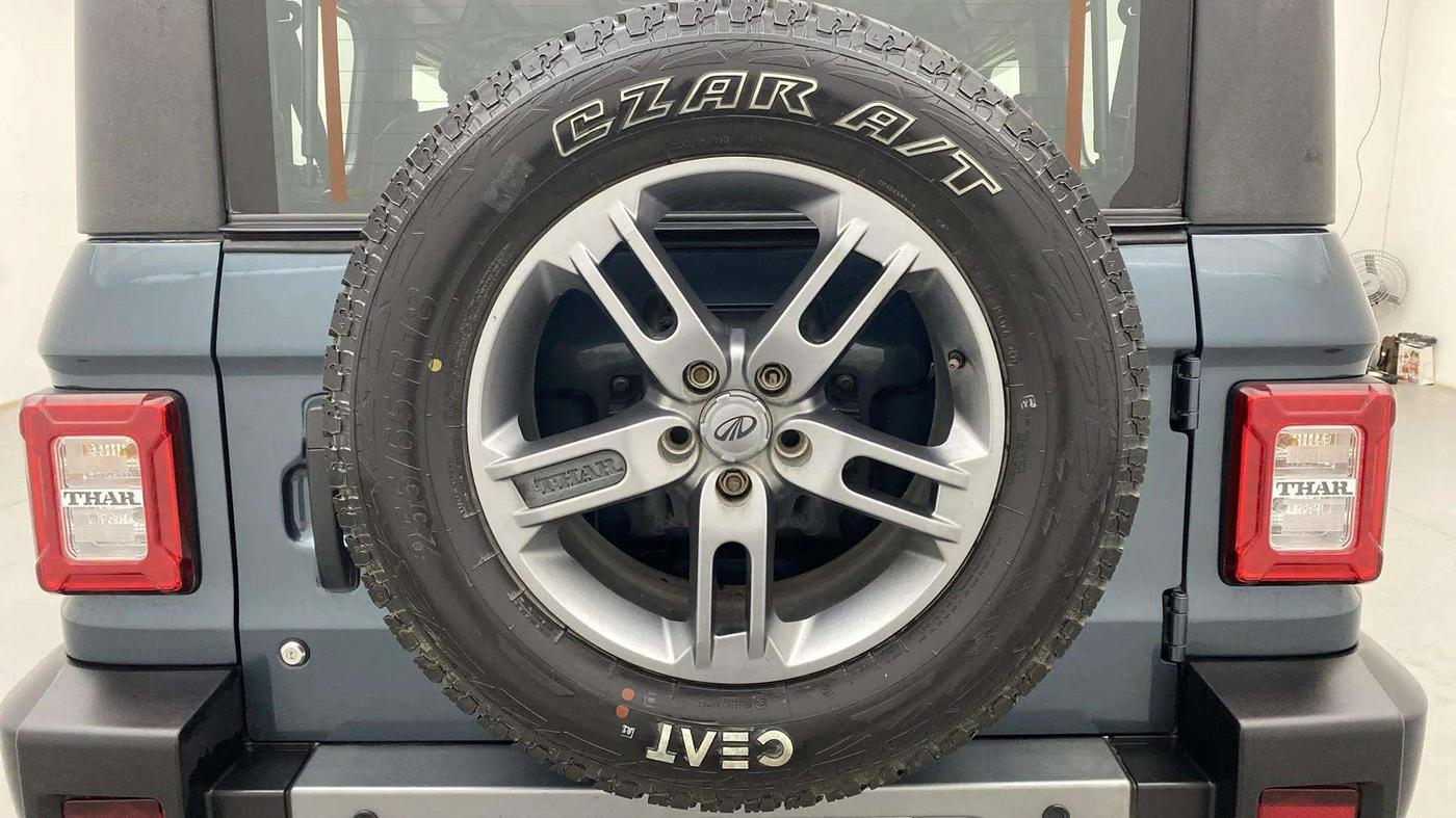 2021 Mahindra Thar LX HT PETROL 4WD MT, Petrol, Manual, 32,047 km, Spare Tyre