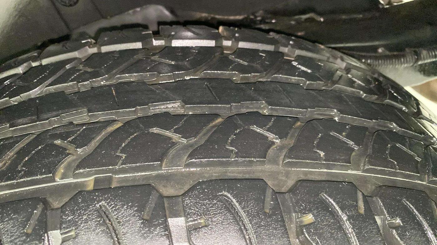 2021 Mahindra Thar LX HT PETROL 4WD MT, Petrol, Manual, 32,047 km, Left Rear Tyre Tread