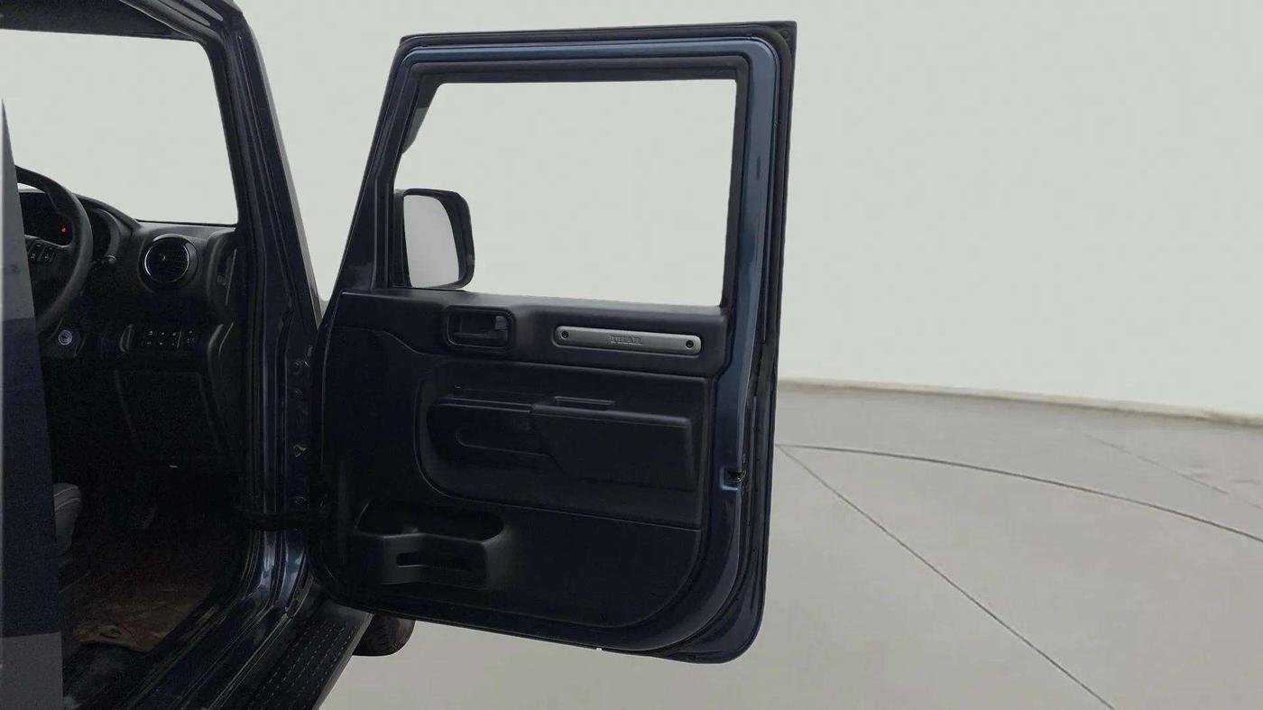 2021 Mahindra Thar LX HT PETROL 4WD MT, Petrol, Manual, 32,047 km, RHS Front Door