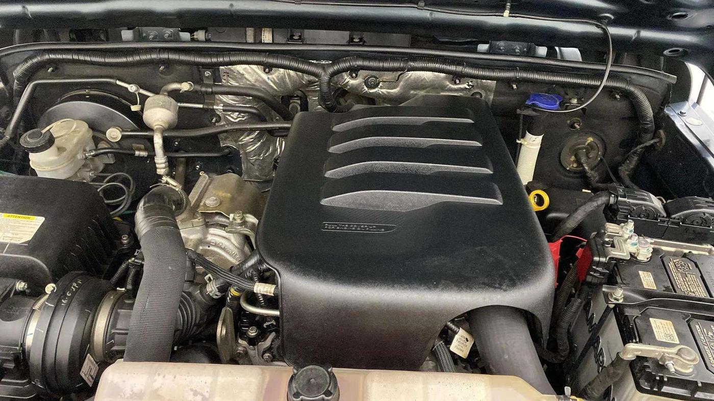 2021 Mahindra Thar LX HT PETROL 4WD MT, Petrol, Manual, 32,047 km, Engine View
