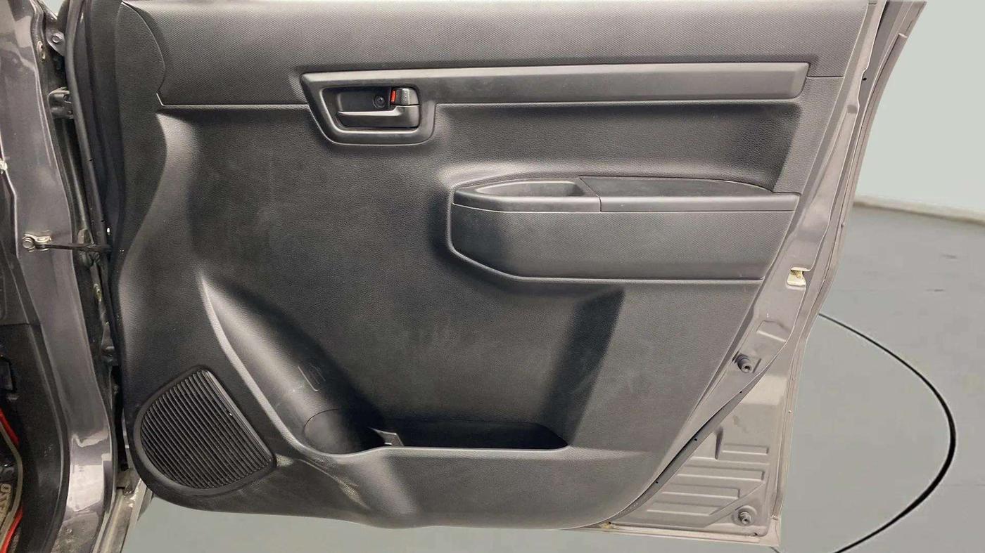 2021 Maruti S PRESSO VXI PLUS AMT, Petrol, Automatic, 20,142 km, Driver Side Door Panels Control