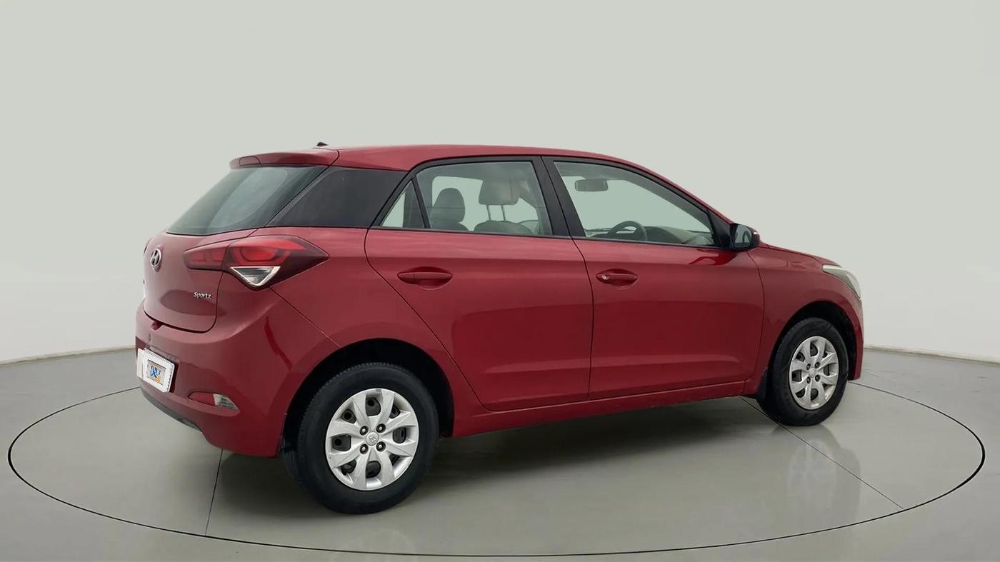 2017 Hyundai Elite i20 SPORTZ 1.2, Petrol, Manual, 32,906 km, Right Back Diagonal