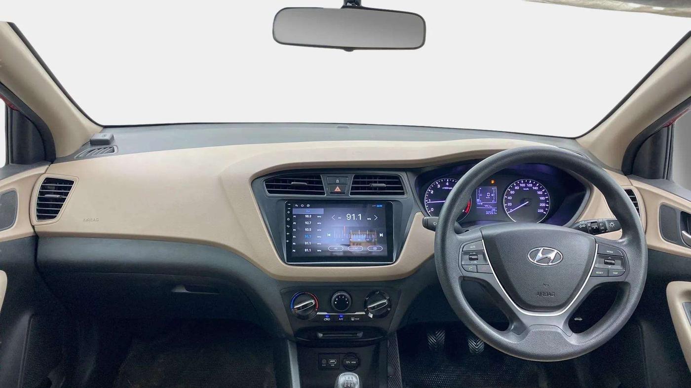 2017 Hyundai Elite i20 SPORTZ 1.2, Petrol, Manual, 32,906 km, Dashboard