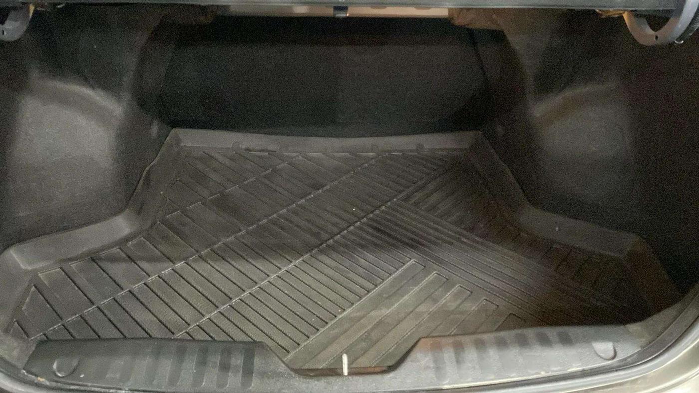 2021 Maruti Ciaz ALPHA  AT 1.5 SHVS PETROL, Petrol, Automatic, 53,972 km, Boot Inside
