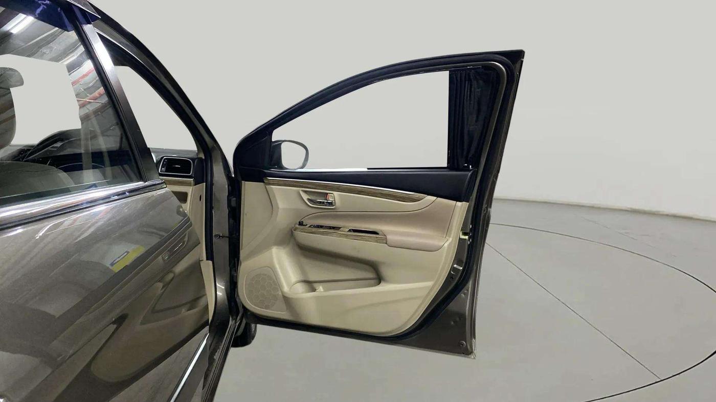 2021 Maruti Ciaz ALPHA  AT 1.5 SHVS PETROL, Petrol, Automatic, 53,972 km, RHS Front Door