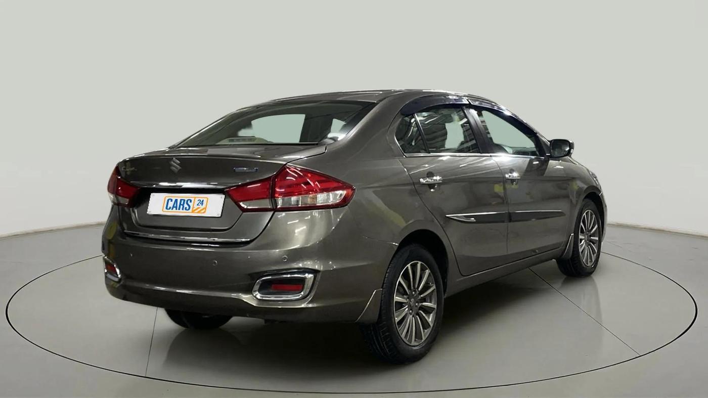 2021 Maruti Ciaz ALPHA  AT 1.5 SHVS PETROL, Petrol, Automatic, 53,972 km, Right Back Diagonal