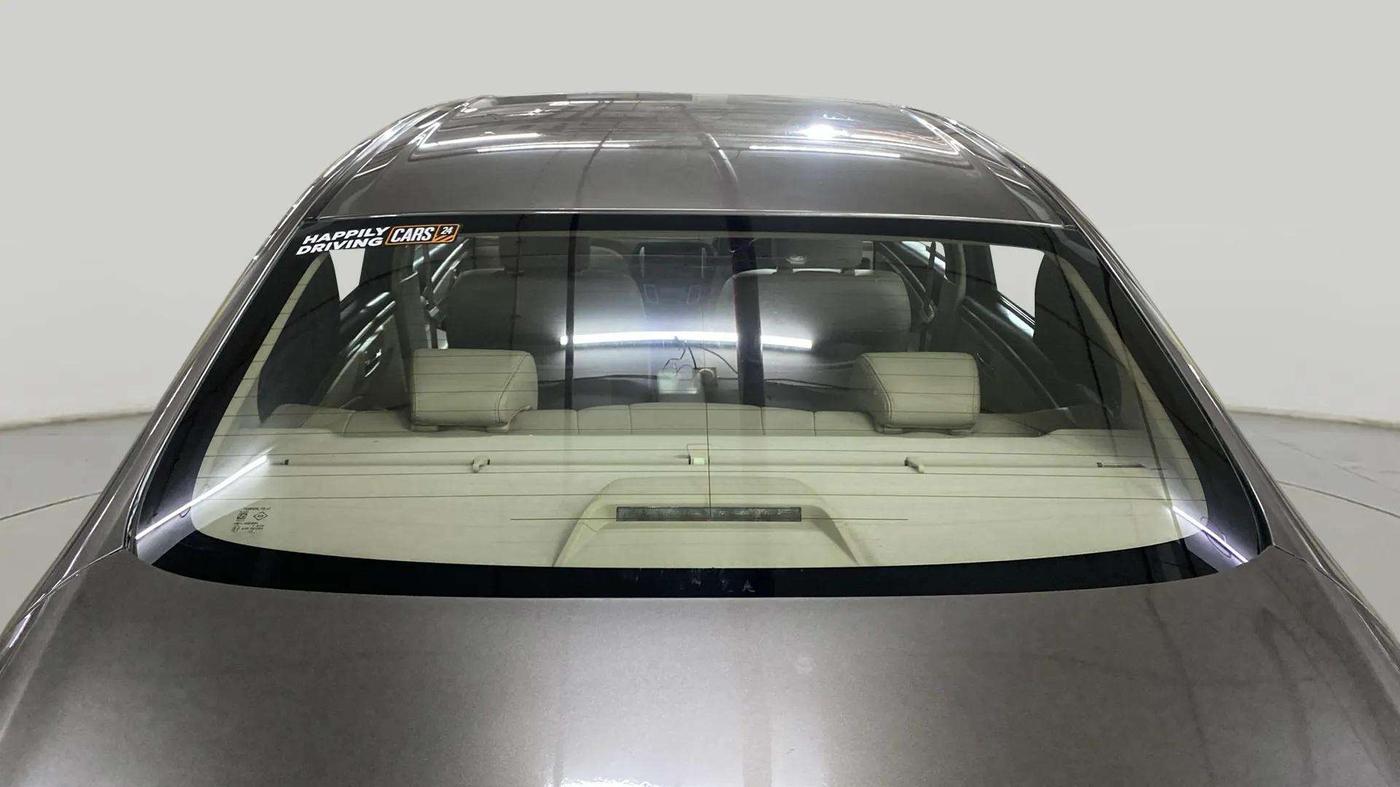 2021 Maruti Ciaz ALPHA  AT 1.5 SHVS PETROL, Petrol, Automatic, 53,972 km, Rear Windshield