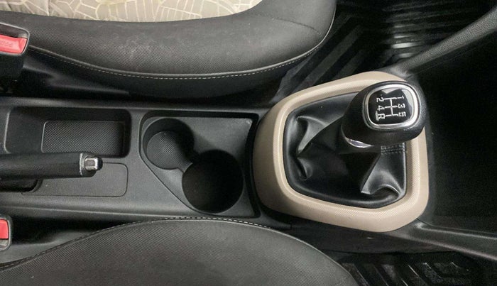 2017 Hyundai Grand i10 ASTA 1.2 KAPPA VTVT, Petrol, Manual, 45,011 km, Gear Lever