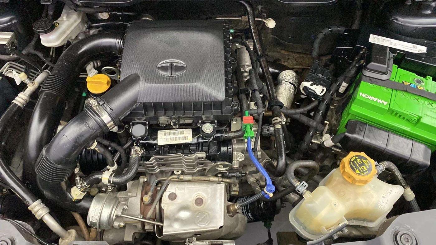 2019 Tata NEXON XZ PLUS PETROL, Petrol, Manual, 42,628 km, Open Bonet