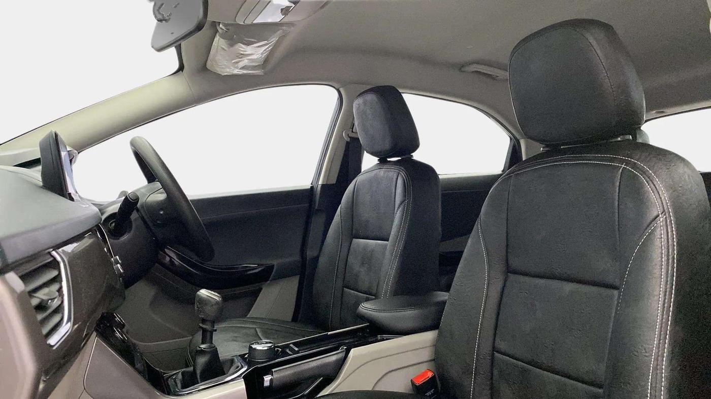 2019 Tata NEXON XZ PLUS PETROL, Petrol, Manual, 42,628 km, Right Side Front Door Cabin