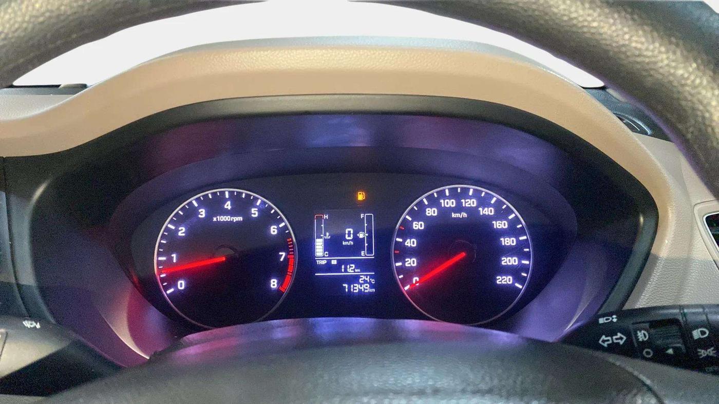 2020 Hyundai Elite i20 SPORTZ PLUS 1.2 DUAL TONE, Petrol, Manual, 71,359 km, Odometer Image
