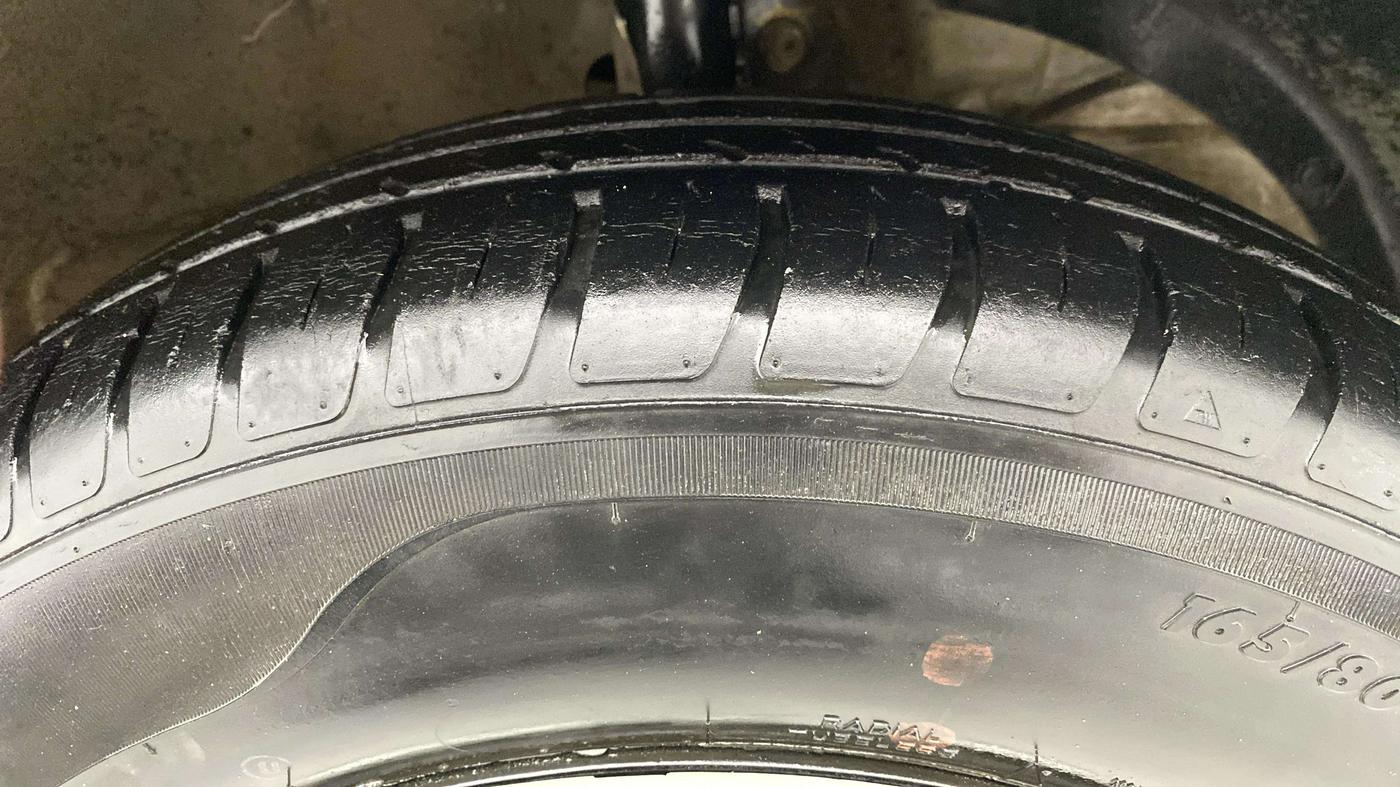 2019 Maruti Dzire VXI, Petrol, Manual, 54,653 km, Right Front Tyre Tread