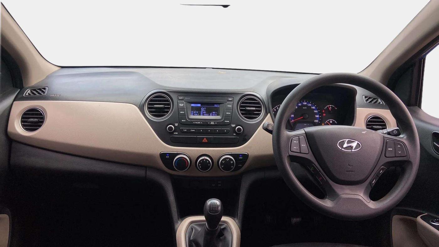 2018 Hyundai Xcent E+, Petrol, Manual, 31,485 km, Dashboard