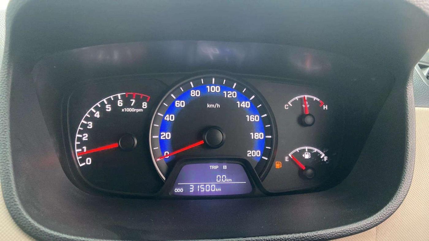 2018 Hyundai Xcent E+, Petrol, Manual, 31,485 km, Odometer Image