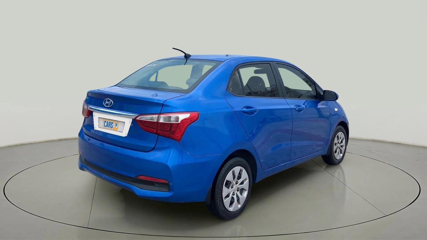 2018 Hyundai Xcent E+, Petrol, Manual, 31,485 km, Right Back Diagonal