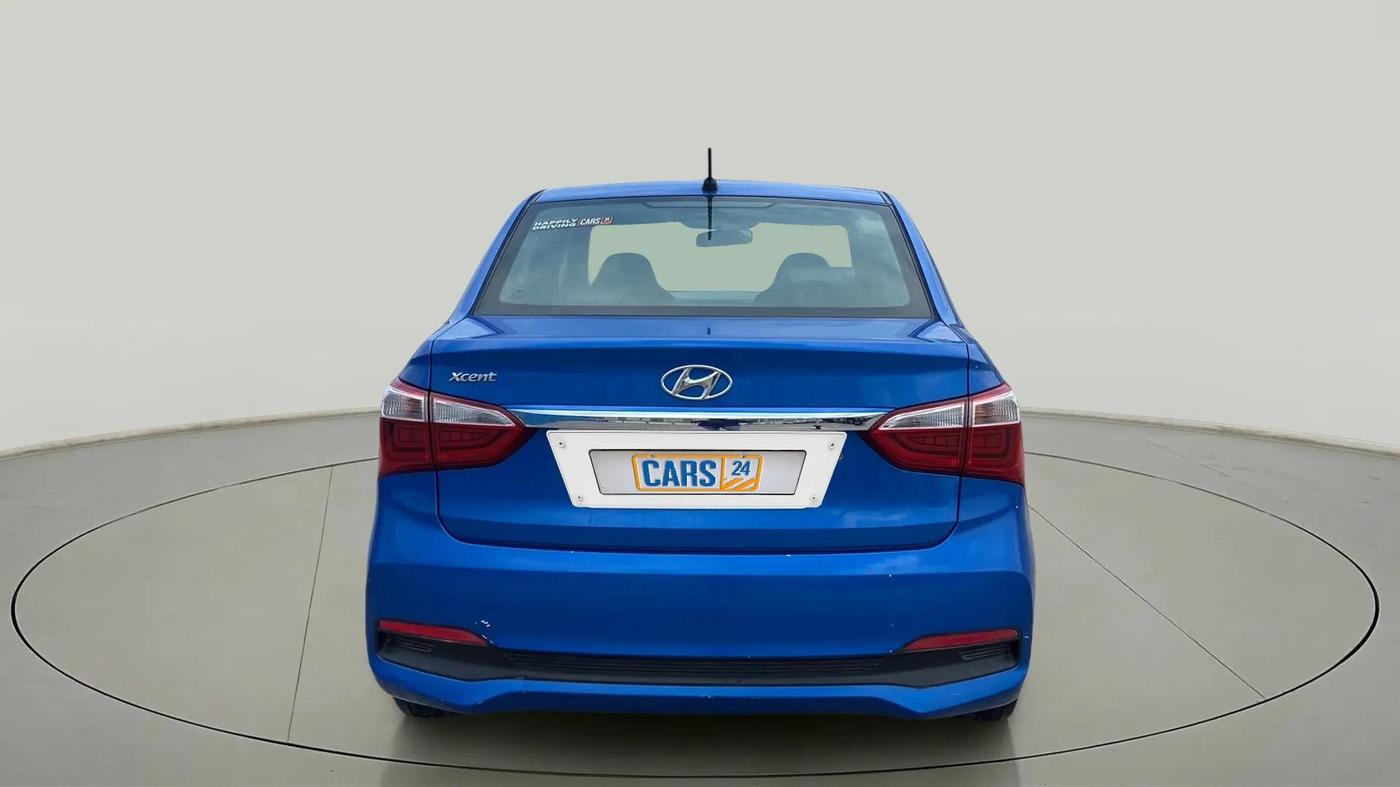 2018 Hyundai Xcent E+, Petrol, Manual, 31,485 km, Back/Rear