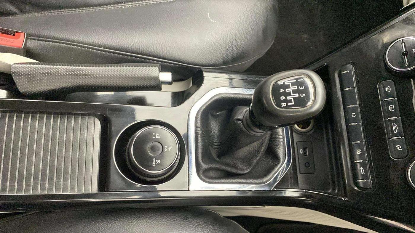 2022 Tata NEXON XZ PLUS PETROL, Petrol, Manual, 17,378 km, Gear Lever
