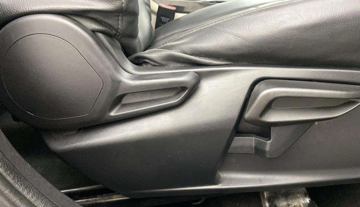 2022 Tata NEXON XZ PLUS PETROL, Petrol, Manual, 17,378 km, Driver Side Adjustment Panel