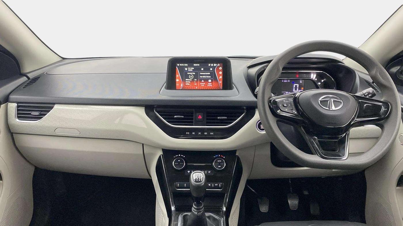2022 Tata NEXON XZ PLUS PETROL, Petrol, Manual, 17,378 km, Dashboard