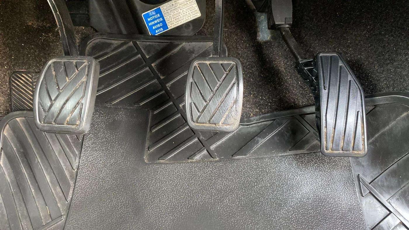 2020 Maruti Baleno DELTA PETROL 1.2, Petrol, Manual, 39,737 km, Pedals