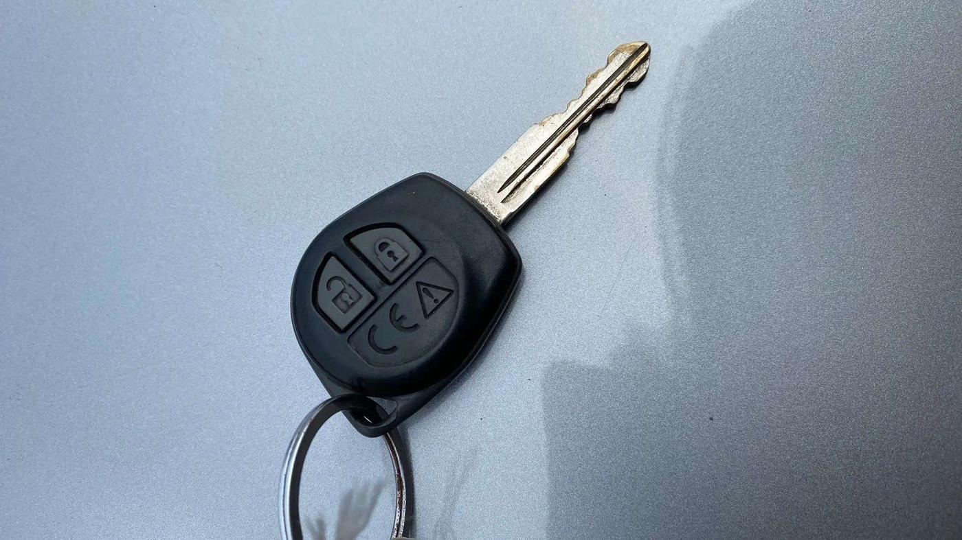 2020 Maruti Baleno DELTA PETROL 1.2, Petrol, Manual, 39,737 km, Key Close Up