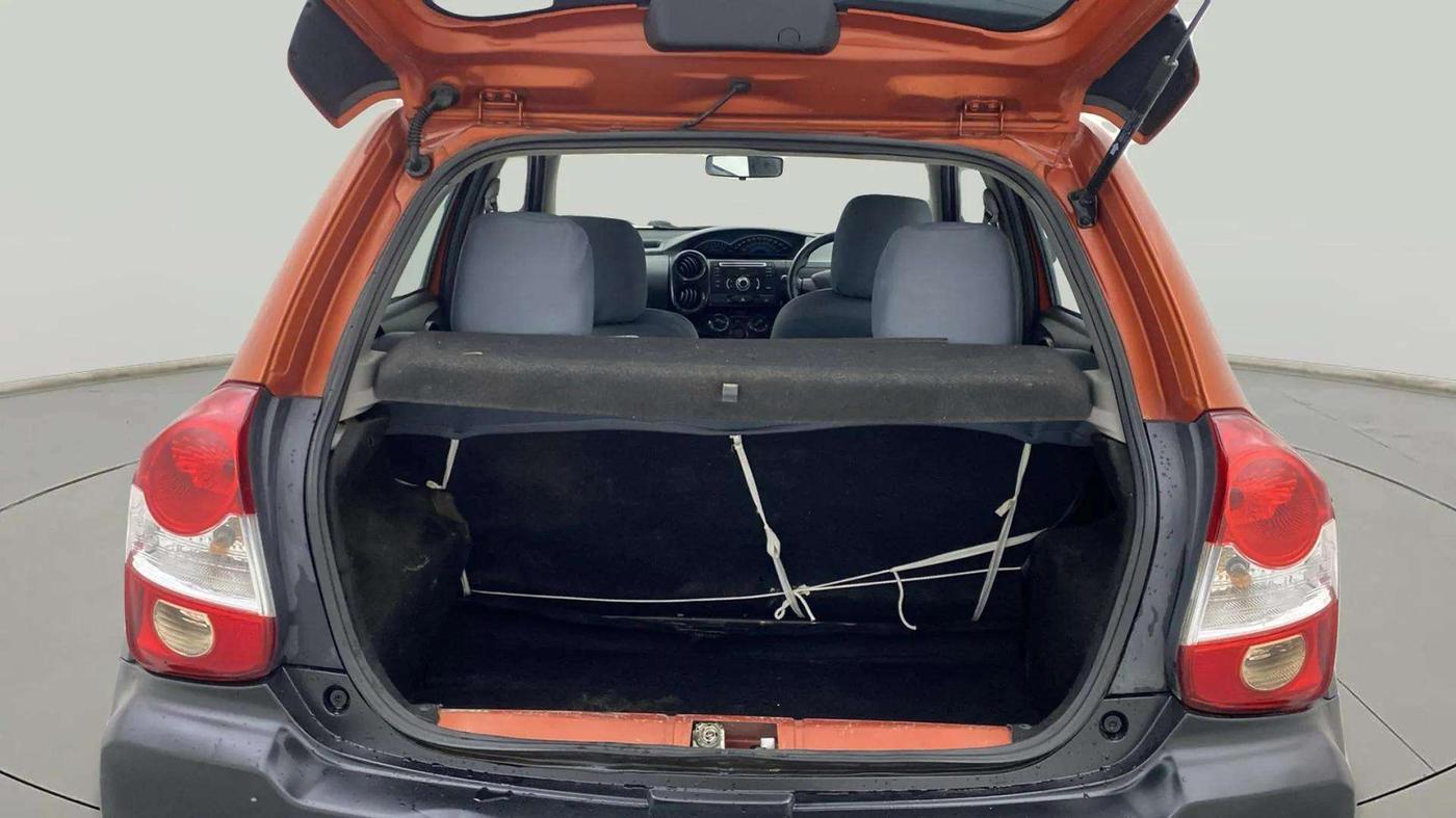 2014 Toyota Etios CROSS 1.4 GD, Diesel, Manual, 1,22,404 km, Boot Open Zoomed View