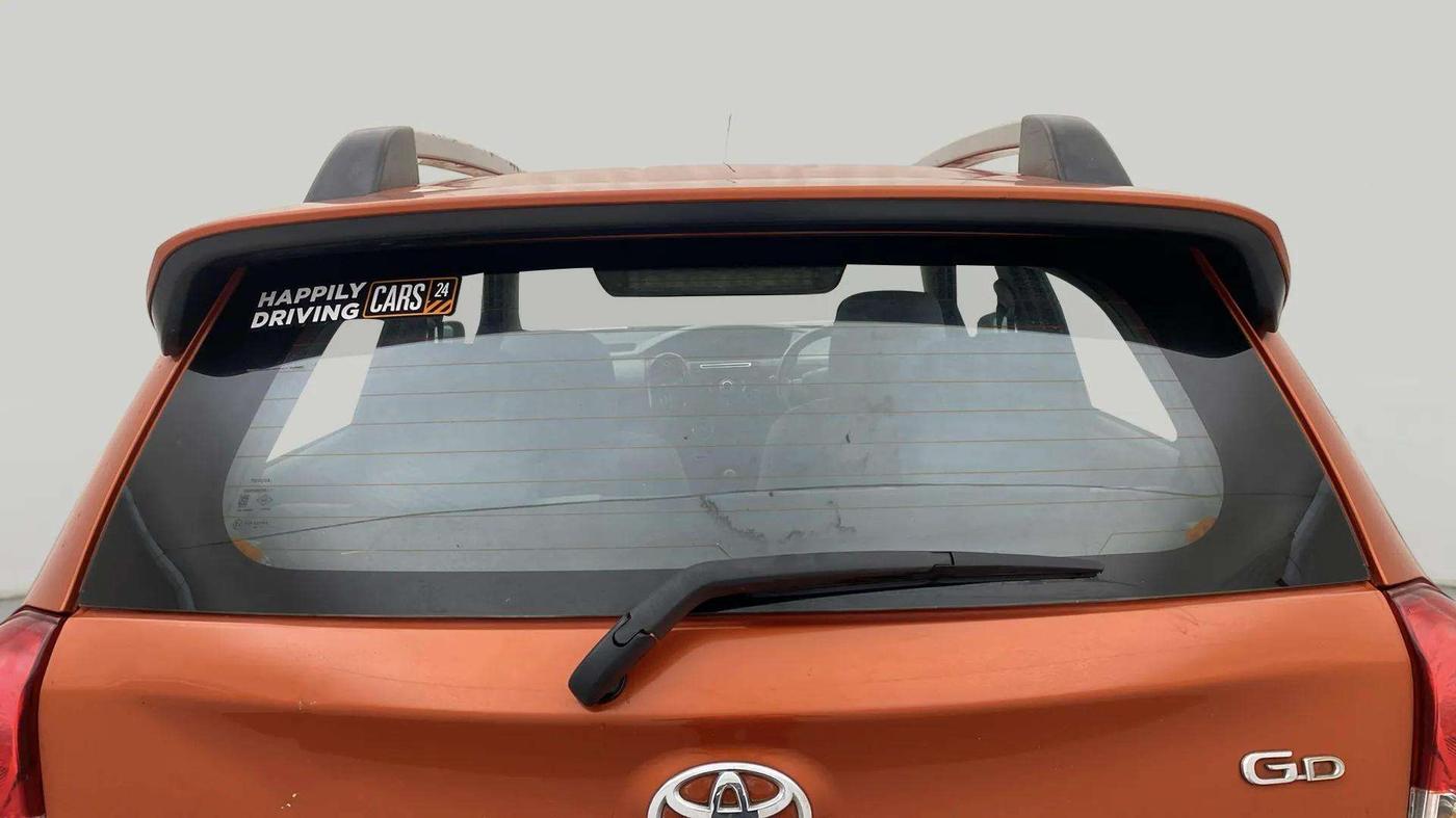 2014 Toyota Etios CROSS 1.4 GD, Diesel, Manual, 1,22,404 km, Rear Windshield