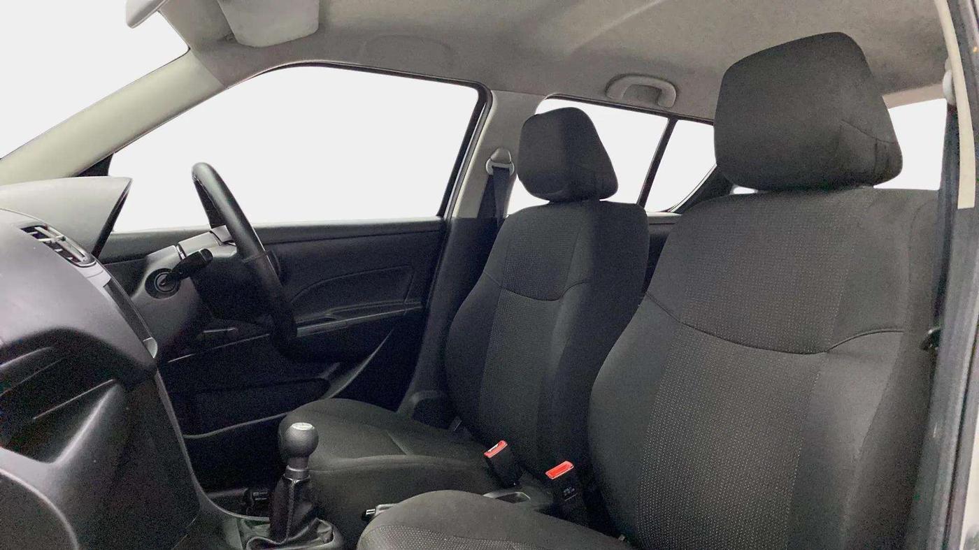 2013 Maruti Swift LXI, Petrol, Manual, 49,536 km, Right Side Front Door Cabin