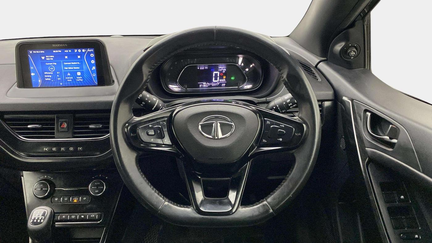 2022 Tata NEXON XZ PLUS (HS) PETROL DARK EDITION, CNG, Manual, 87,496 km, Steering Wheel Close Up