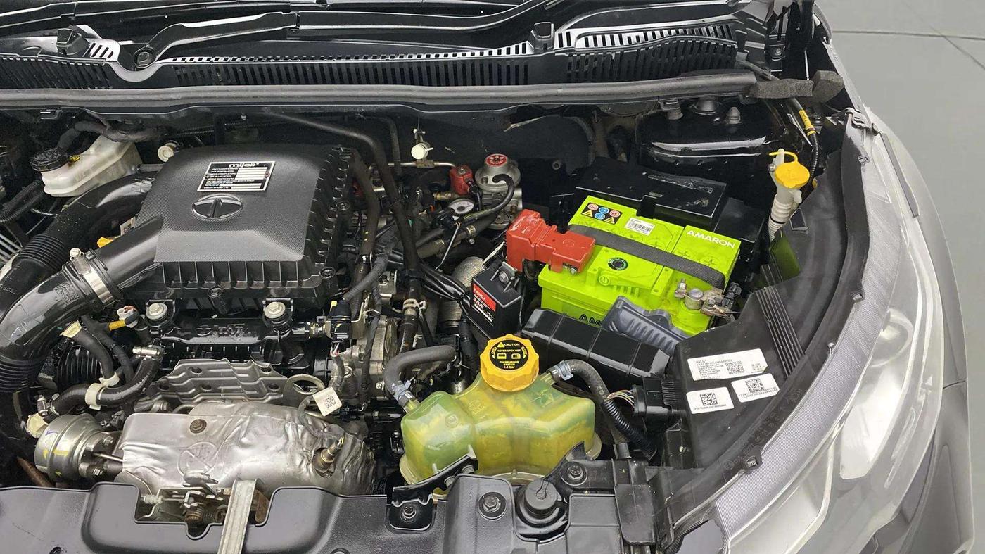2022 Tata NEXON XZ PLUS (HS) PETROL DARK EDITION, CNG, Manual, 87,496 km, Engine View - Left