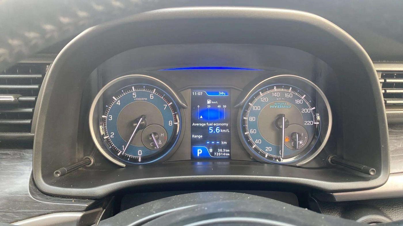 2020 Maruti XL6 ALPHA AT, Petrol, Automatic, 72,005 km, Odometer Image