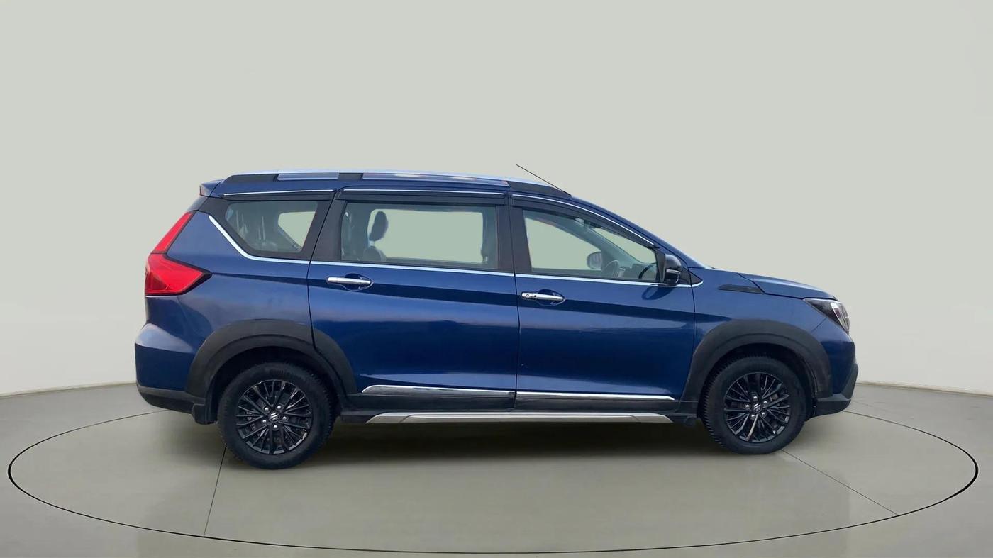2020 Maruti XL6 ALPHA AT, Petrol, Automatic, 72,005 km, Right Side View