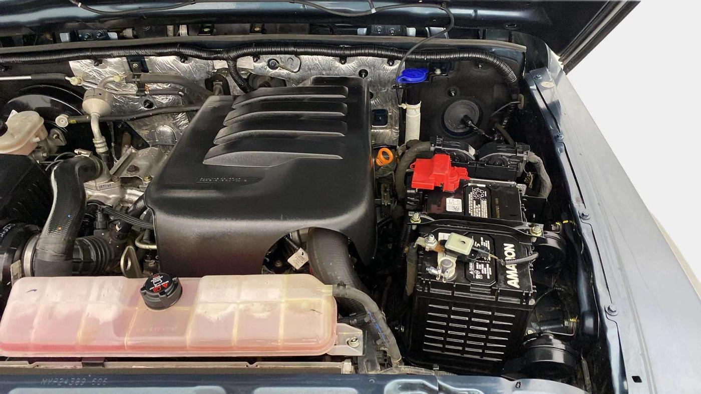 2023 Mahindra Thar LX P 2WD AT HT, Petrol, Automatic, 22,131 km, Engine View - Left