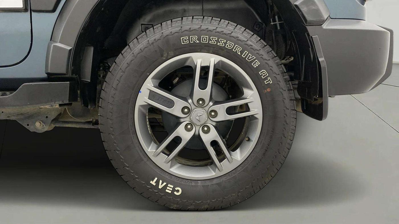 2023 Mahindra Thar LX P 2WD AT HT, Petrol, Automatic, 22,131 km, Left Rear Wheel