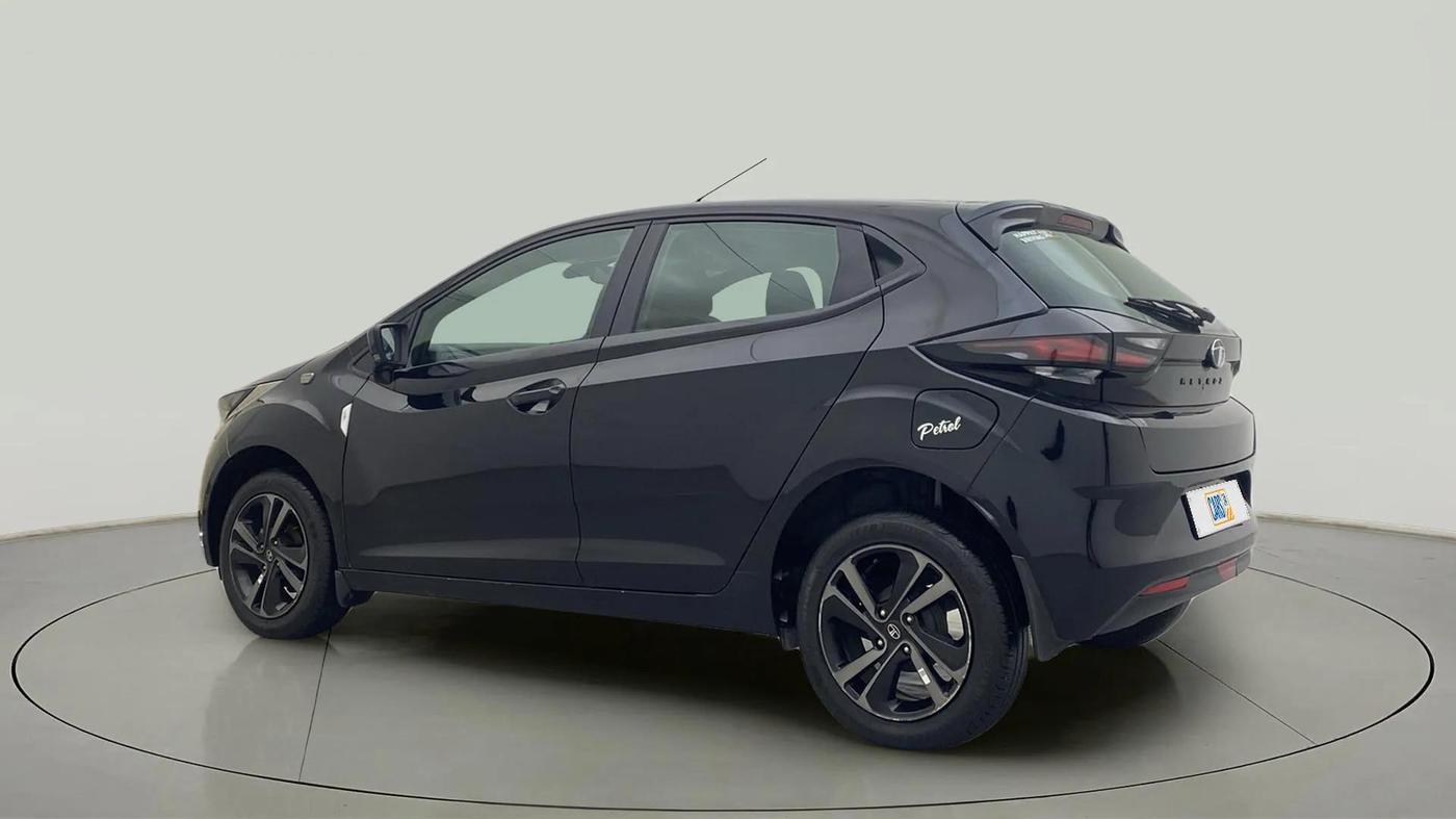 2022 Tata ALTROZ XZ PLUS PETROL DARK EDITION, Petrol, Manual, 21,808 km, Left Back Diagonal