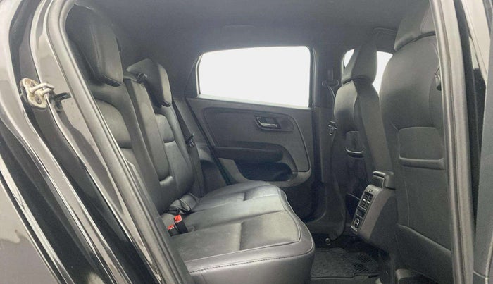 2022 Tata ALTROZ XZ PLUS PETROL DARK EDITION, Petrol, Manual, 21,808 km, Right Side Rear Door Cabin