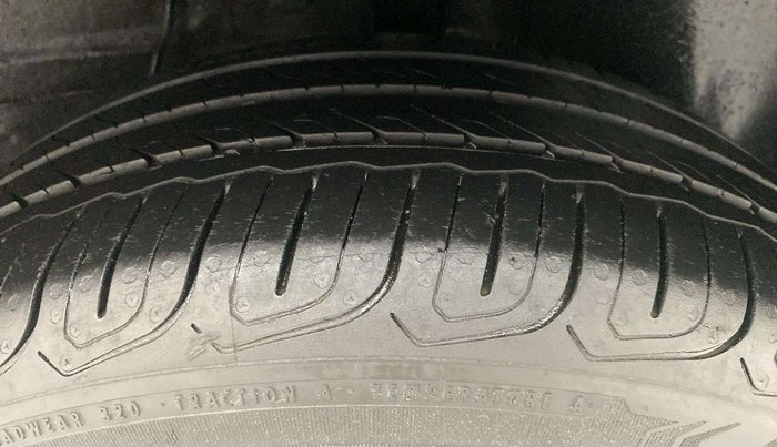 2022 Tata ALTROZ XZ PLUS PETROL DARK EDITION, Petrol, Manual, 21,808 km, Left Rear Tyre Tread