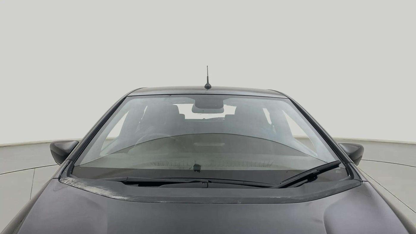 2022 Tata ALTROZ XZ PLUS PETROL DARK EDITION, Petrol, Manual, 21,808 km, Front Windshield
