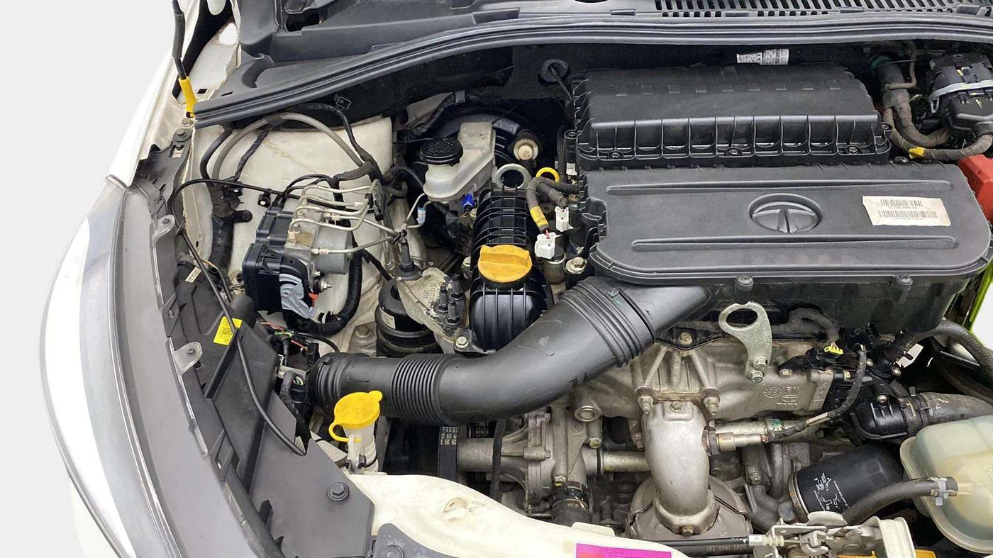 2022 Tata Tiago XZ PLUS CNG, CNG, Manual, 29,278 km, Engine View - Right