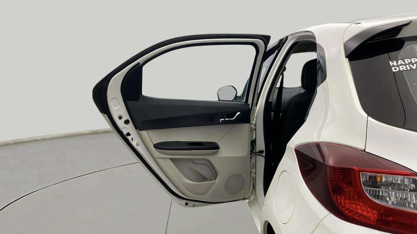 2022 Tata Tiago XZ PLUS CNG, CNG, Manual, 29,278 km, LHS Rear Door
