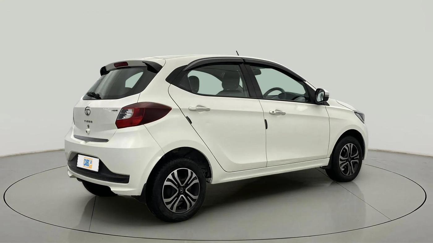 2022 Tata Tiago XZ PLUS CNG, CNG, Manual, 29,278 km, Right Back Diagonal