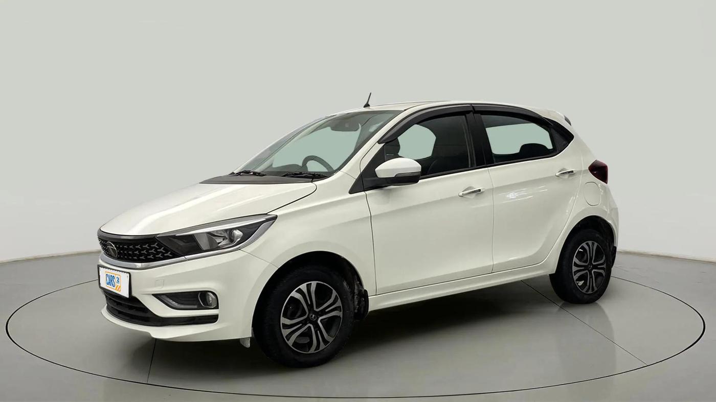 2022 Tata Tiago XZ PLUS CNG, CNG, Manual, 29,278 km, Left Front Diagonal