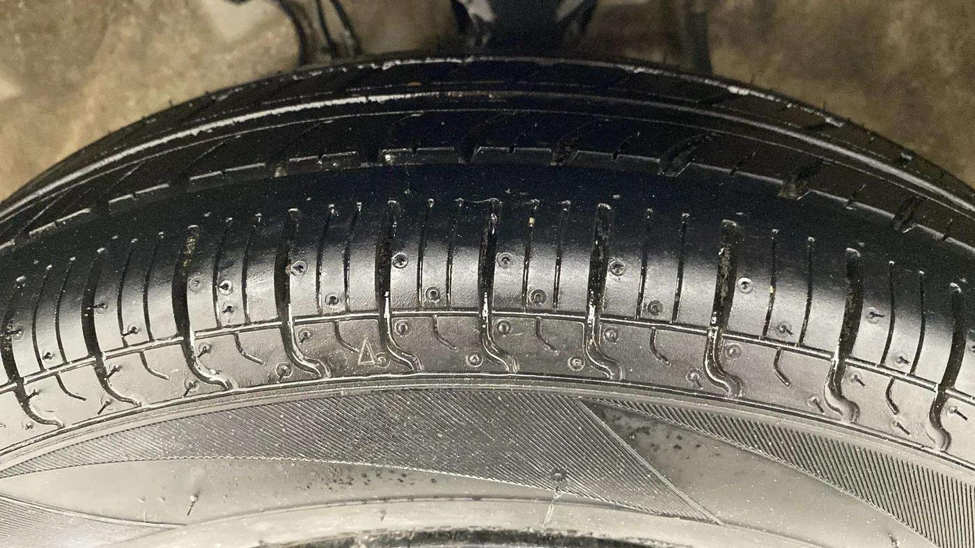 2021 Maruti Alto VXI, Petrol, Manual, 71,538 km, Left Front Tyre Tread
