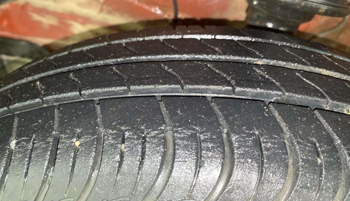 2020 Maruti S PRESSO VXI (O), Petrol, Manual, 52,083 km, Left Front Tyre Tread