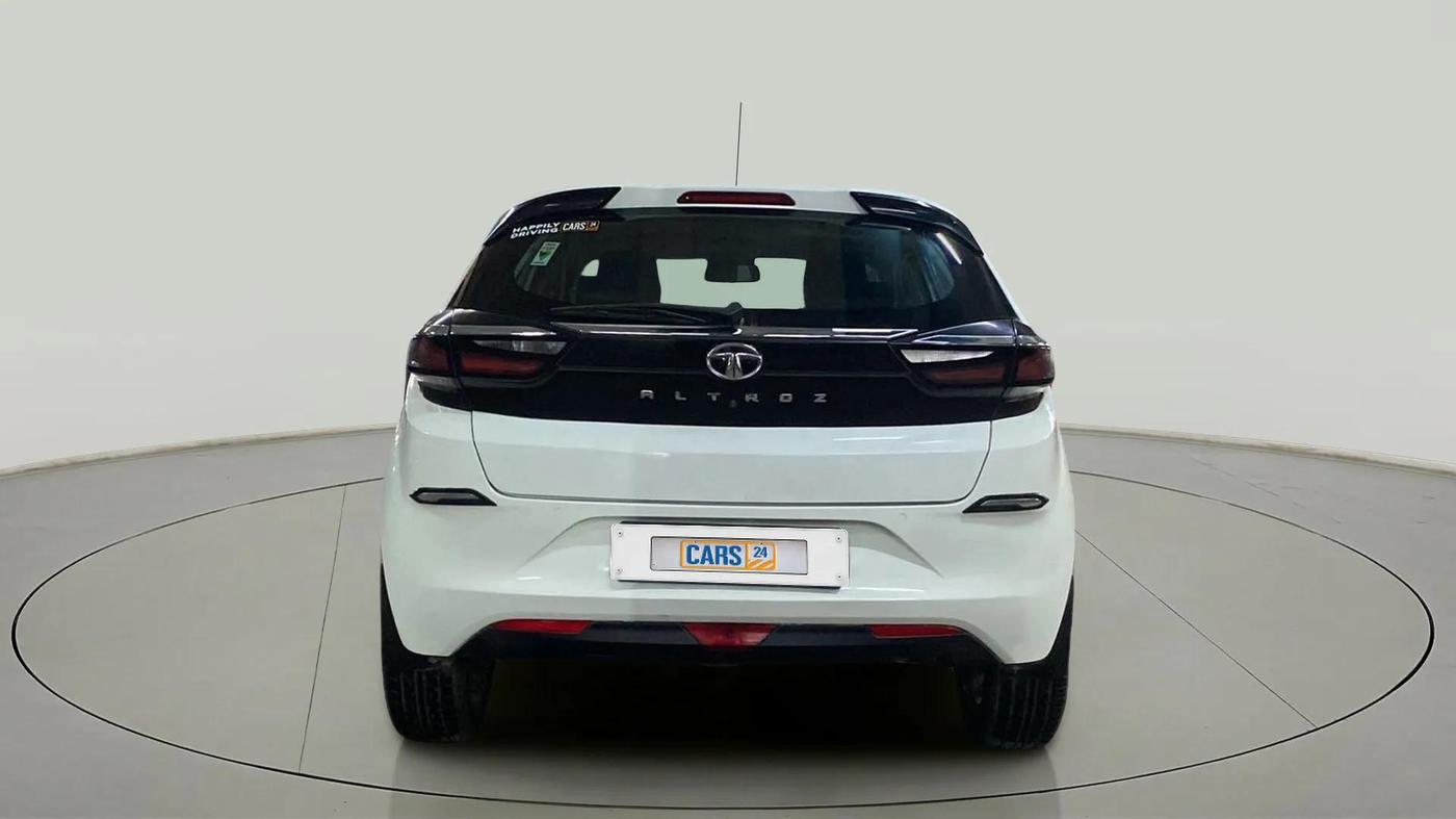 2021 Tata ALTROZ XZ DIESEL, Diesel, Manual, 73,280 km, Back/Rear