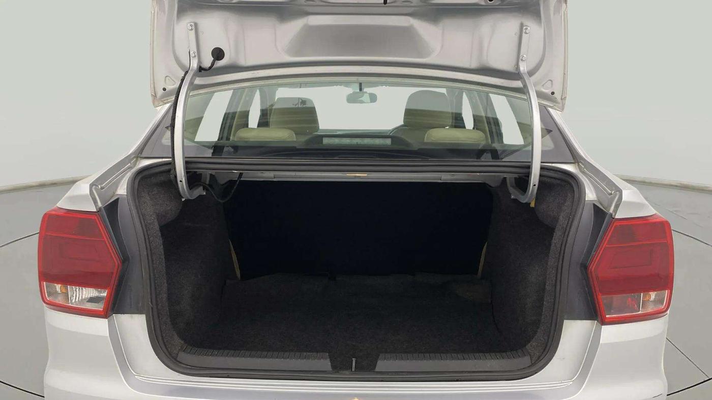 2016 Volkswagen Ameo COMFORTLINE 1.2L, Petrol, Manual, 36,832 km, Boot Open Zoomed View